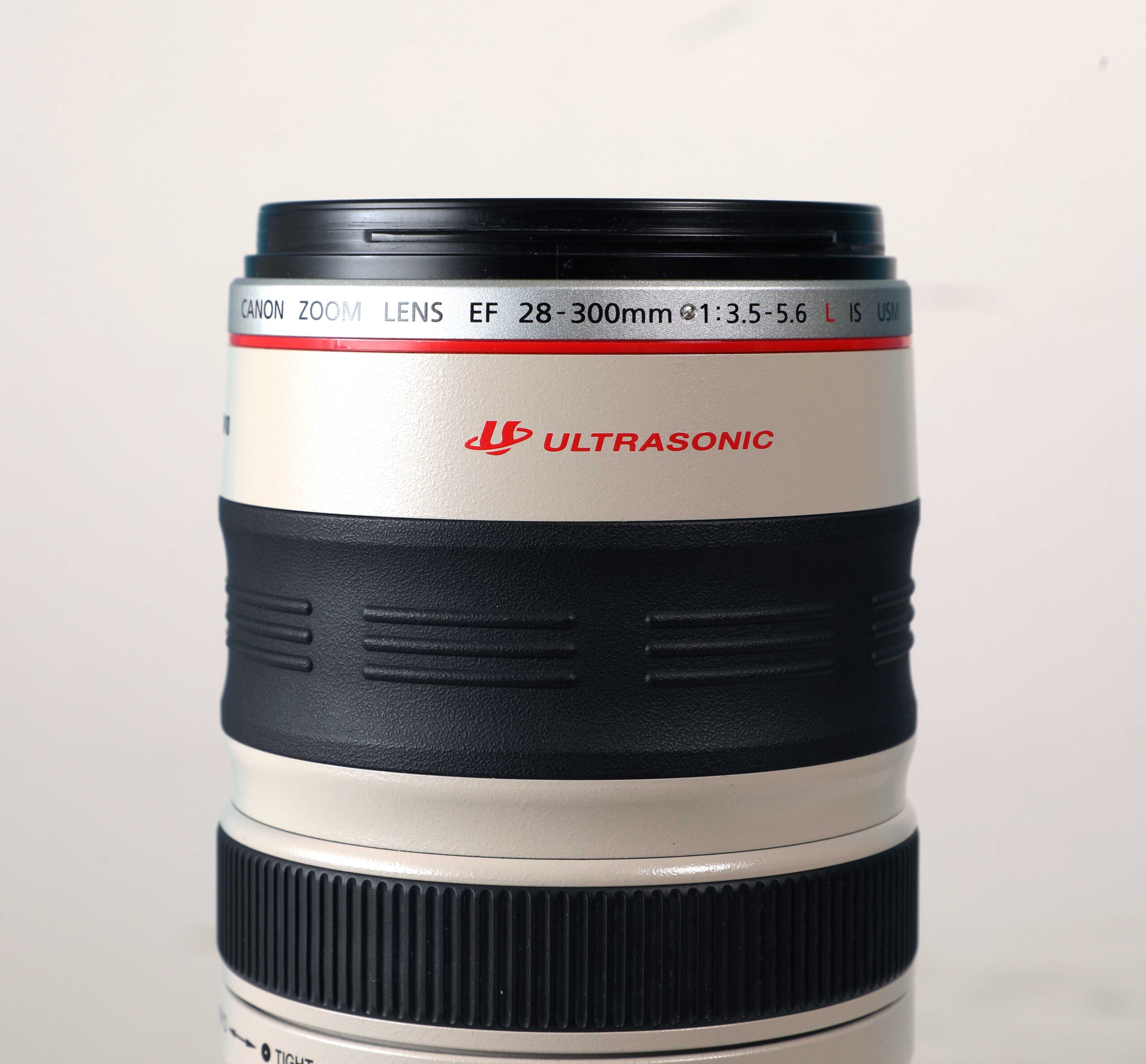 CANON EF 28-300mm F3.5-5.6 L IS USM