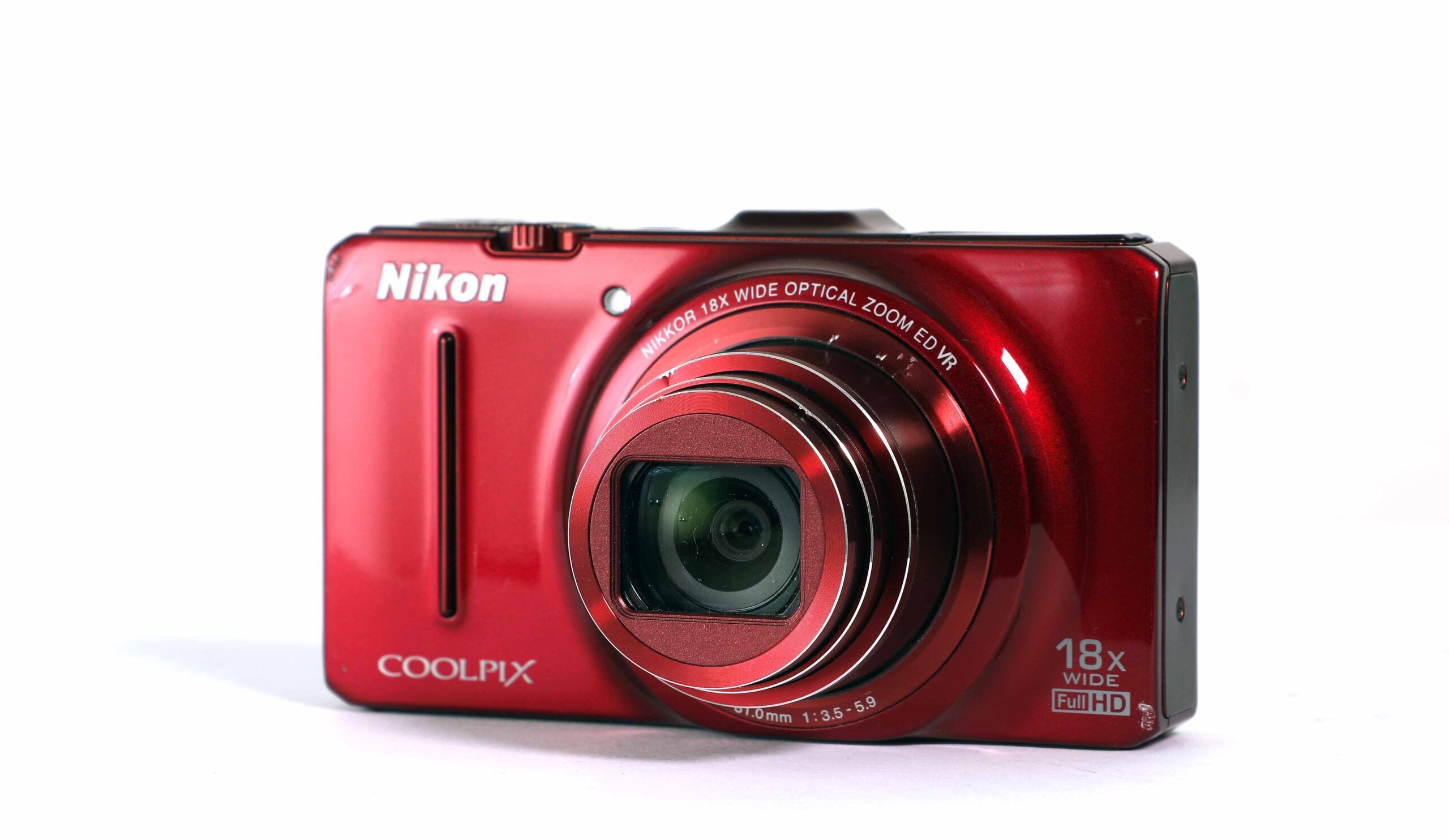 NIKON COOLPIX S9300