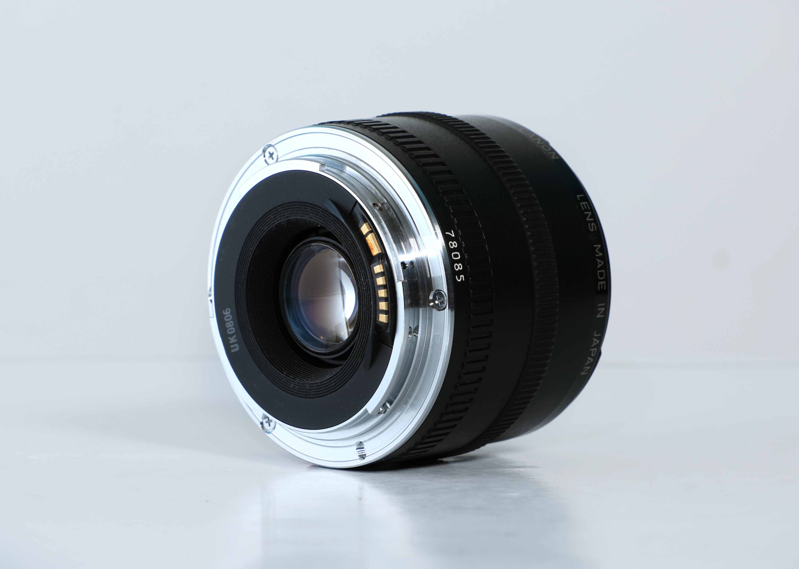 CANON EF 24mm F2.8